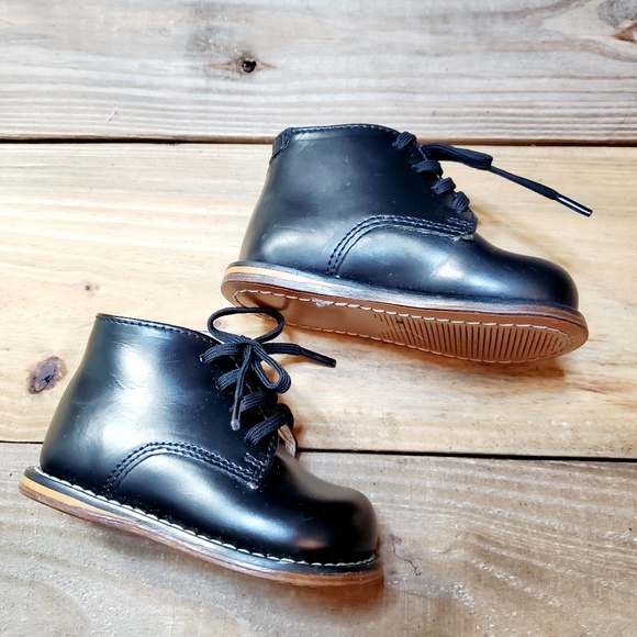 Josmo baby hard soled walking shoes - Picture 4 of 5